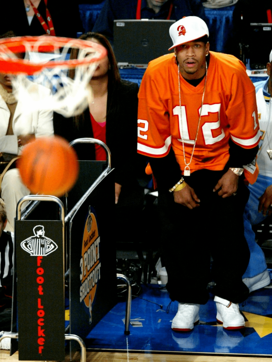 德国队第21次晋级世界杯，仅次于从未缺席的巴西队（德国队第21次拿到世界杯门票，次数仅次于从未缺席的巴西队）