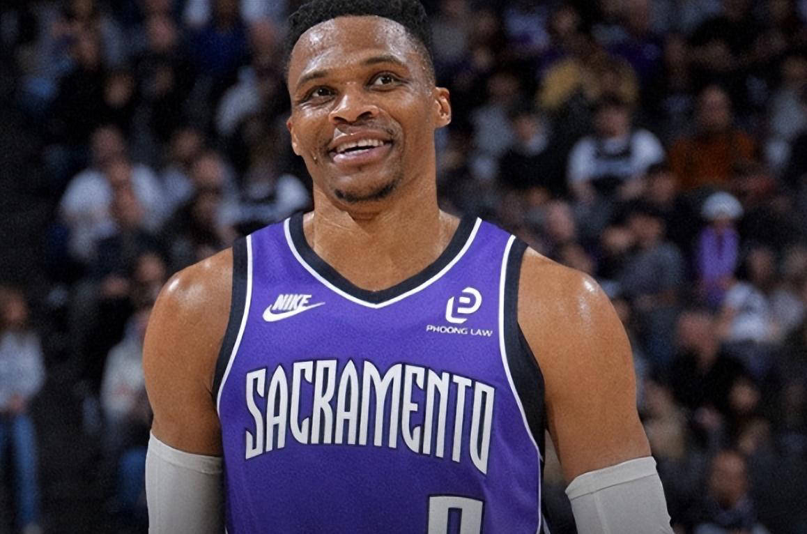 意天空：DV9内收肌疲劳目前已经返回意大利，他没有出现伤病（意天空：DV9因内收肌疲劳已回到意大利，未见伤情）