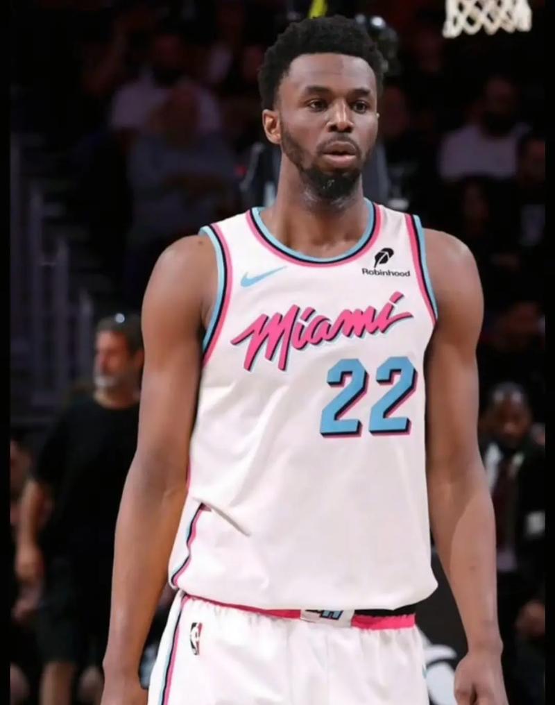 卡巴雷罗：为亚泰降级难过，我很愿意回去带领亚泰重返中超（卡巴雷罗：为亚泰降级痛心，愿回归执教带队重返中超）