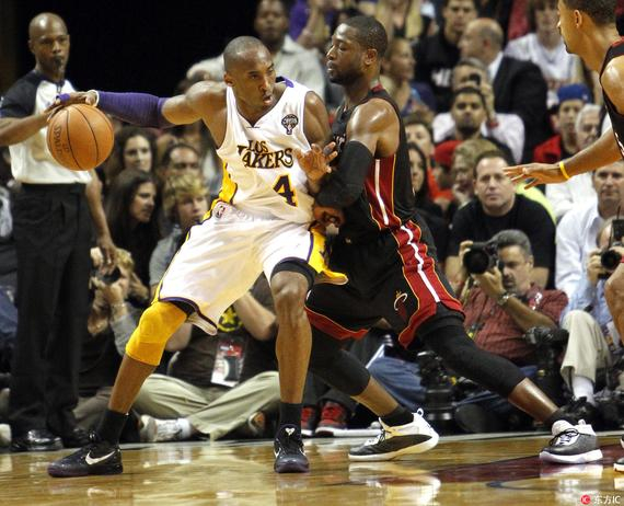 博斯：很惊讶曼城放走阿尔瓦雷斯；我与西蒙尼执教理念相反（博斯惊讶曼城放走阿尔瓦雷斯：我的执教理念与西蒙尼相悖）