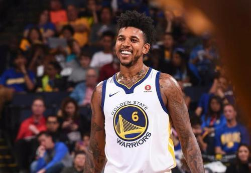 关键第四节表现决定比赛走势（第四节关键发挥左右比赛走势）